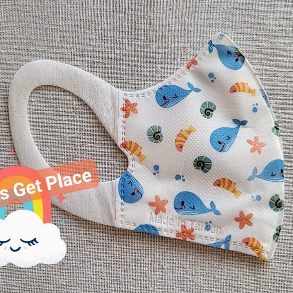 50 pieces of 3D Kids Masks - Whales - 3 Layers protection